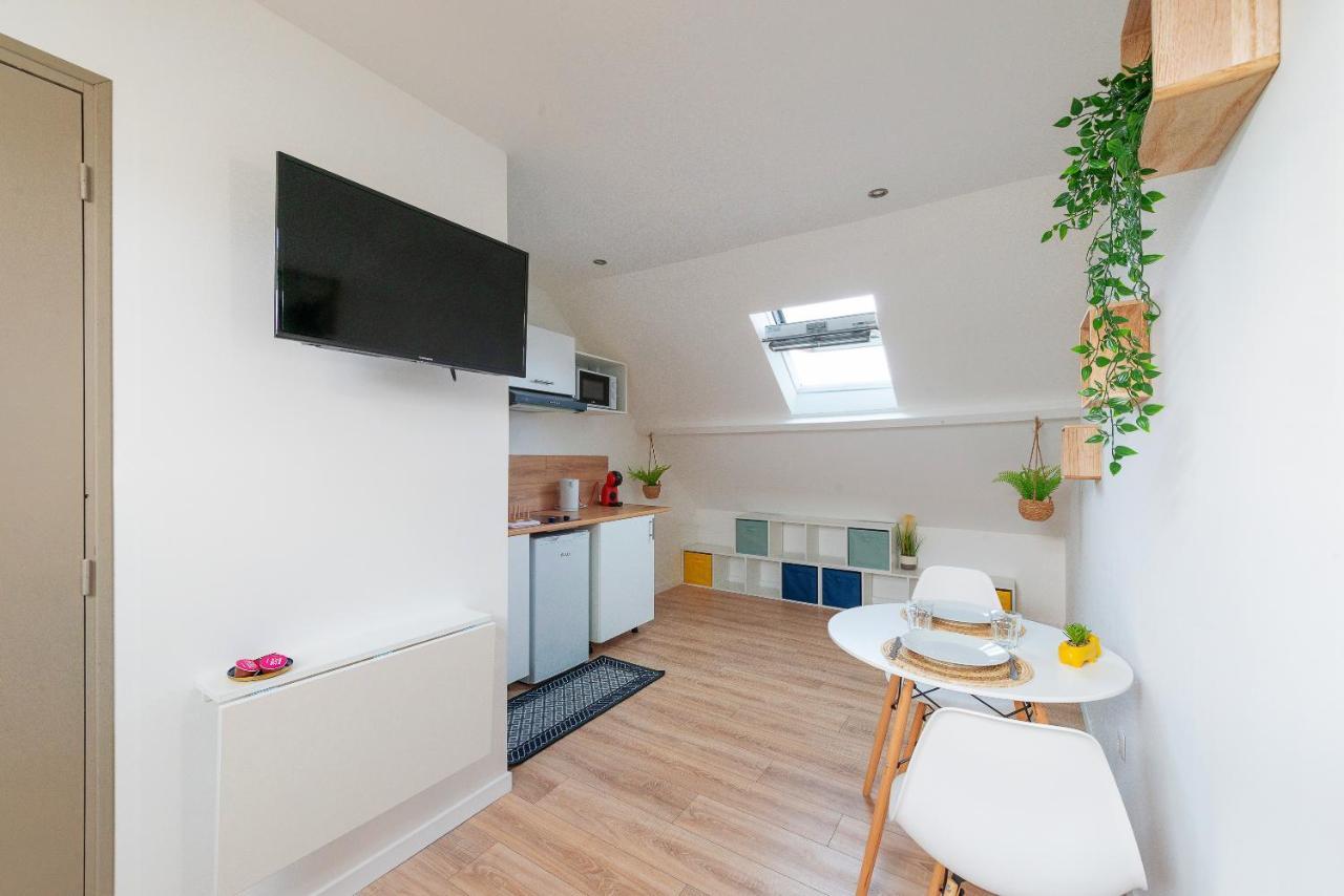 Malaka Home Anzin Экстерьер фото