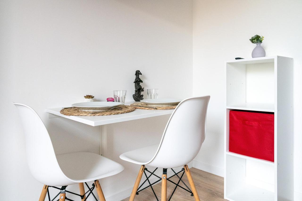 Malaka Home Anzin Экстерьер фото