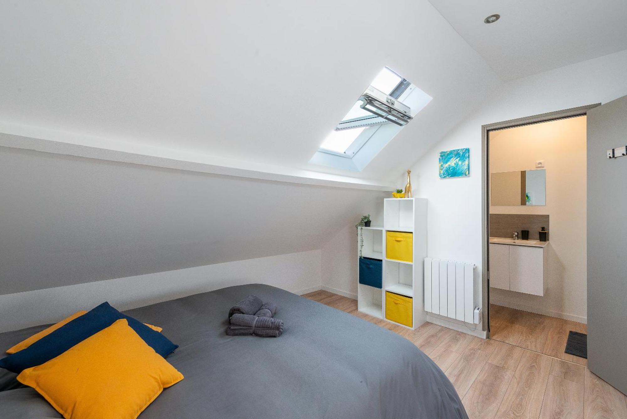 Malaka Home Anzin Экстерьер фото